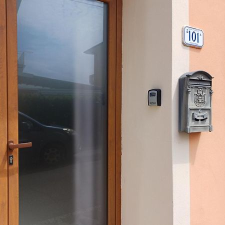 Taverna Rustica In Toscana Fucecchio Zewnętrze zdjęcie